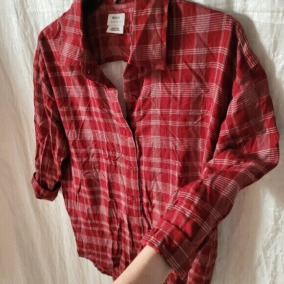 RVCA Red Plaid Cut Out Button Down Shirt Sz Small - Picture 3 of 13